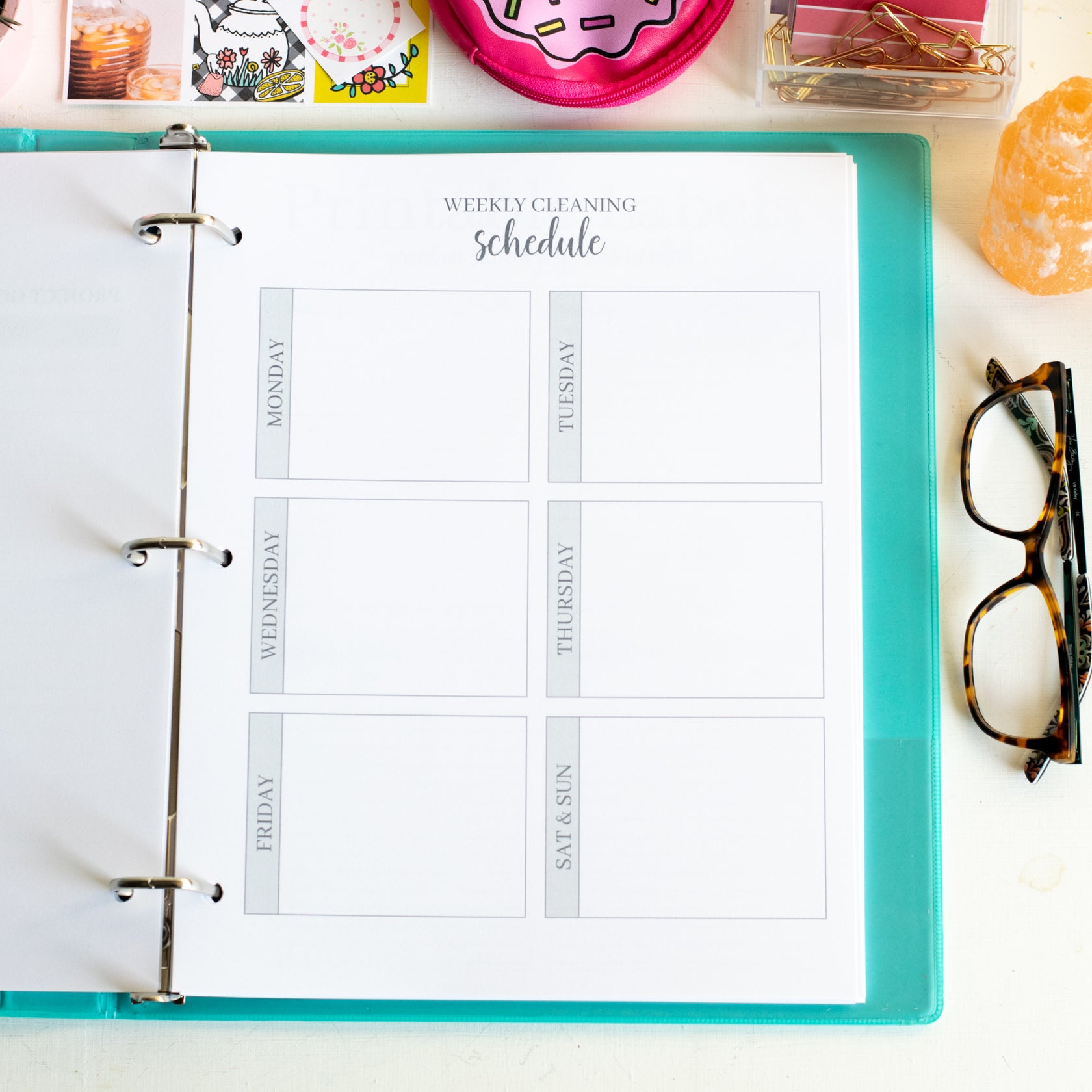 Printable Black and White Home Organization Binder – Carrie Elle